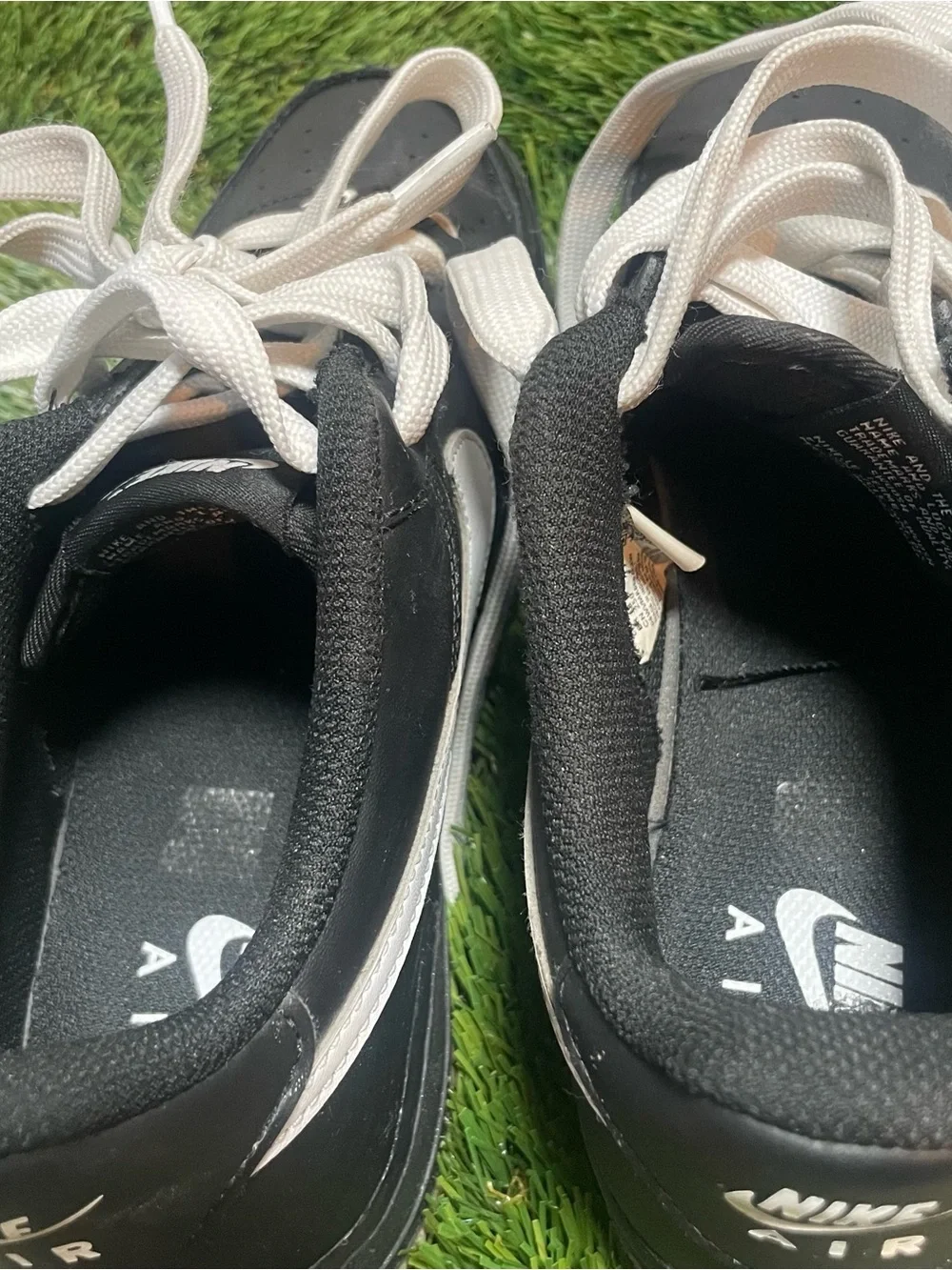 Nike black sneakers
